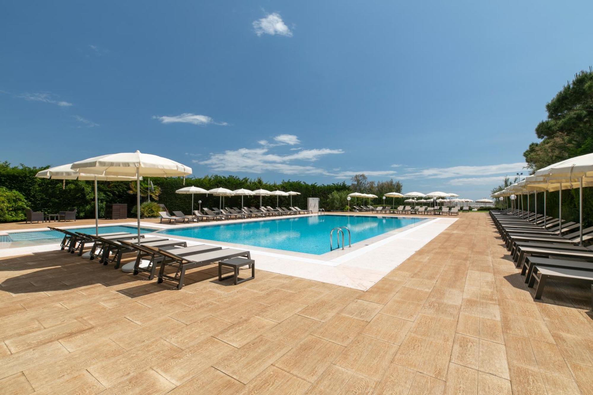 Hotel Gallia & Resort Lido di Jesolo Exteriér fotografie